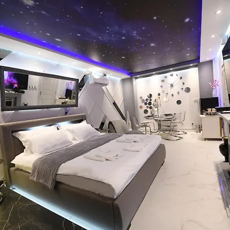 Aurora Lux Smart